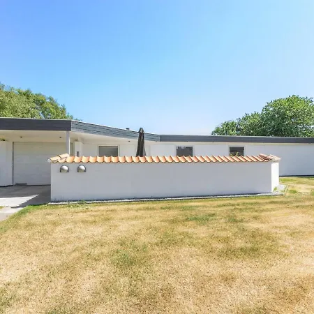 Helja - 125m From The Sea In Ne Jutland By Interhome Holiday home Hals