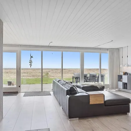 Vakantiehuis Helja - 125m From The Sea By Interhome Hals