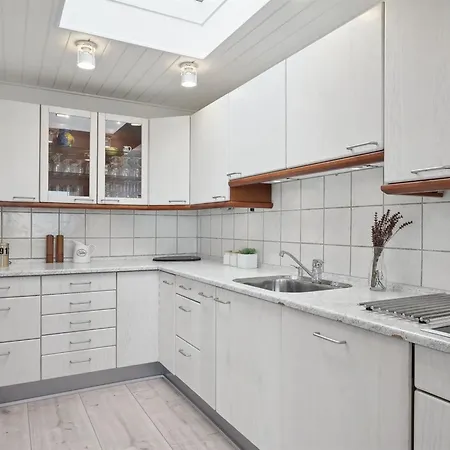 Helja - 125m From The Sea By Interhome *