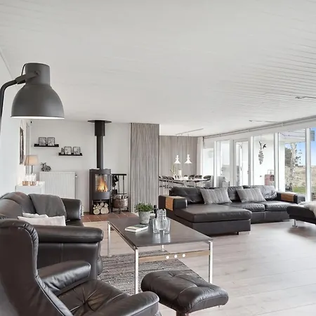 Vakantiehuis Helja - 125m From The Sea By Interhome *