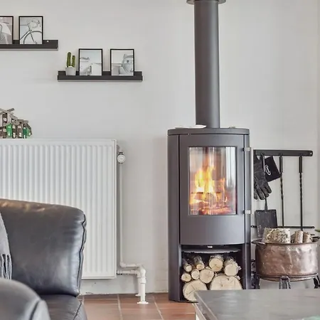 Vakantiehuis Helja - 125m From The Sea By Interhome